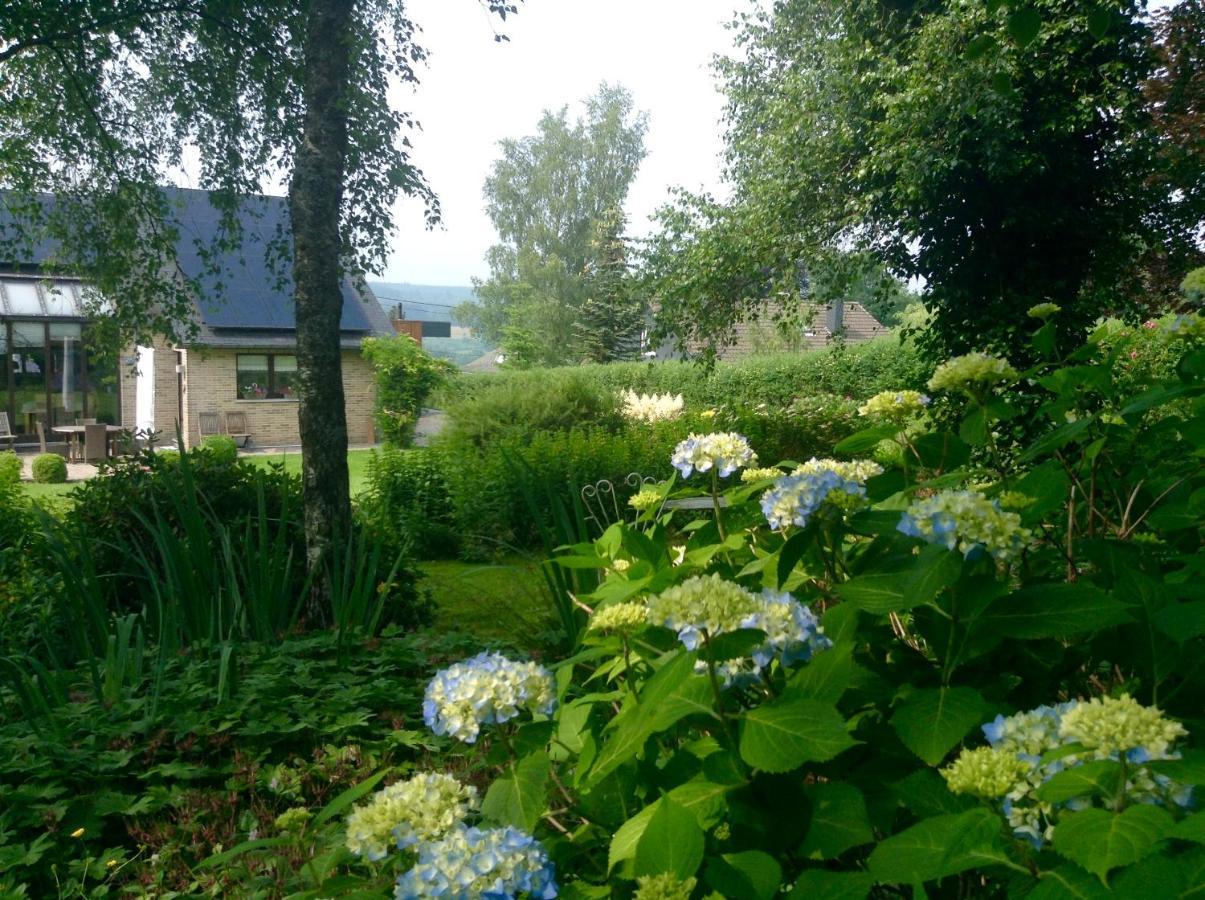 לינה וארוחת בוקר פרנקורשנס "Un Matin Au Jardin" מראה חיצוני תמונה